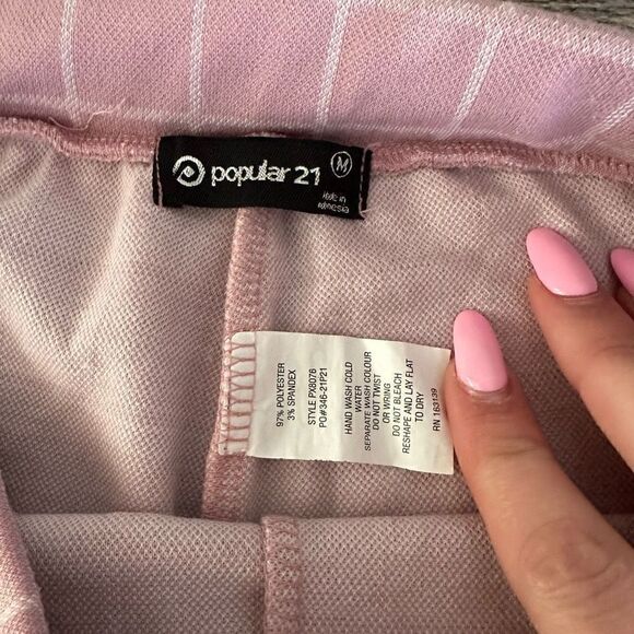 Popular 21 Pink Plaid Skort | M - Picture 5 of 5